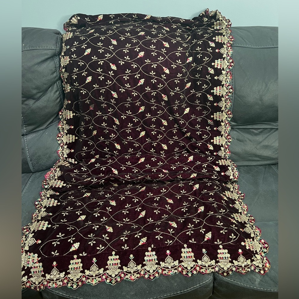 Velvet stall